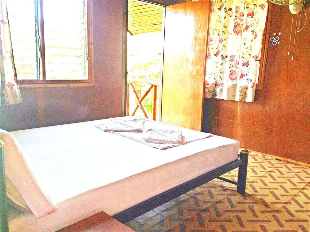 Tapear Resort Phi Phi Islands Exterior photo