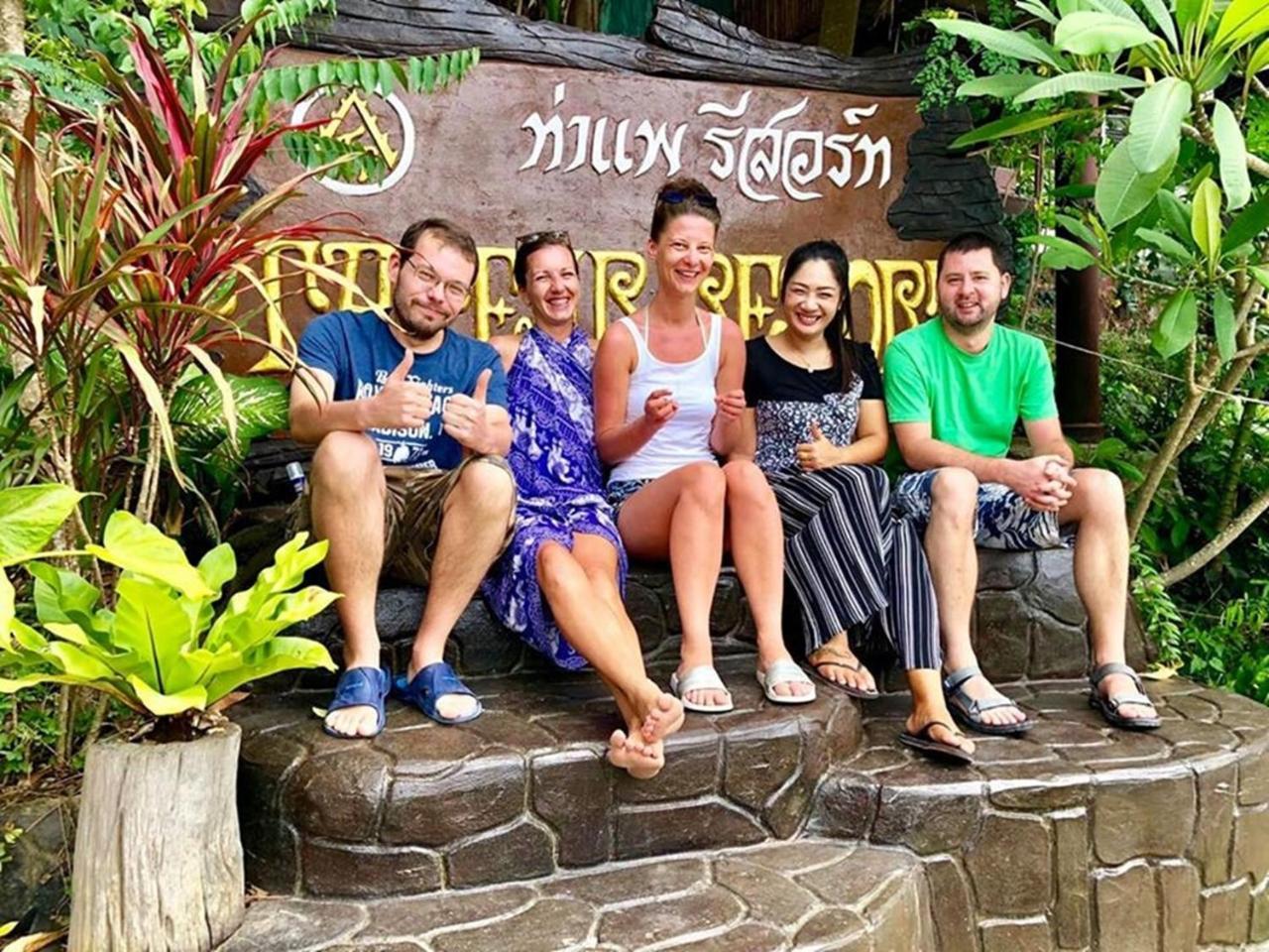 Tapear Resort Phi Phi Islands Exterior photo
