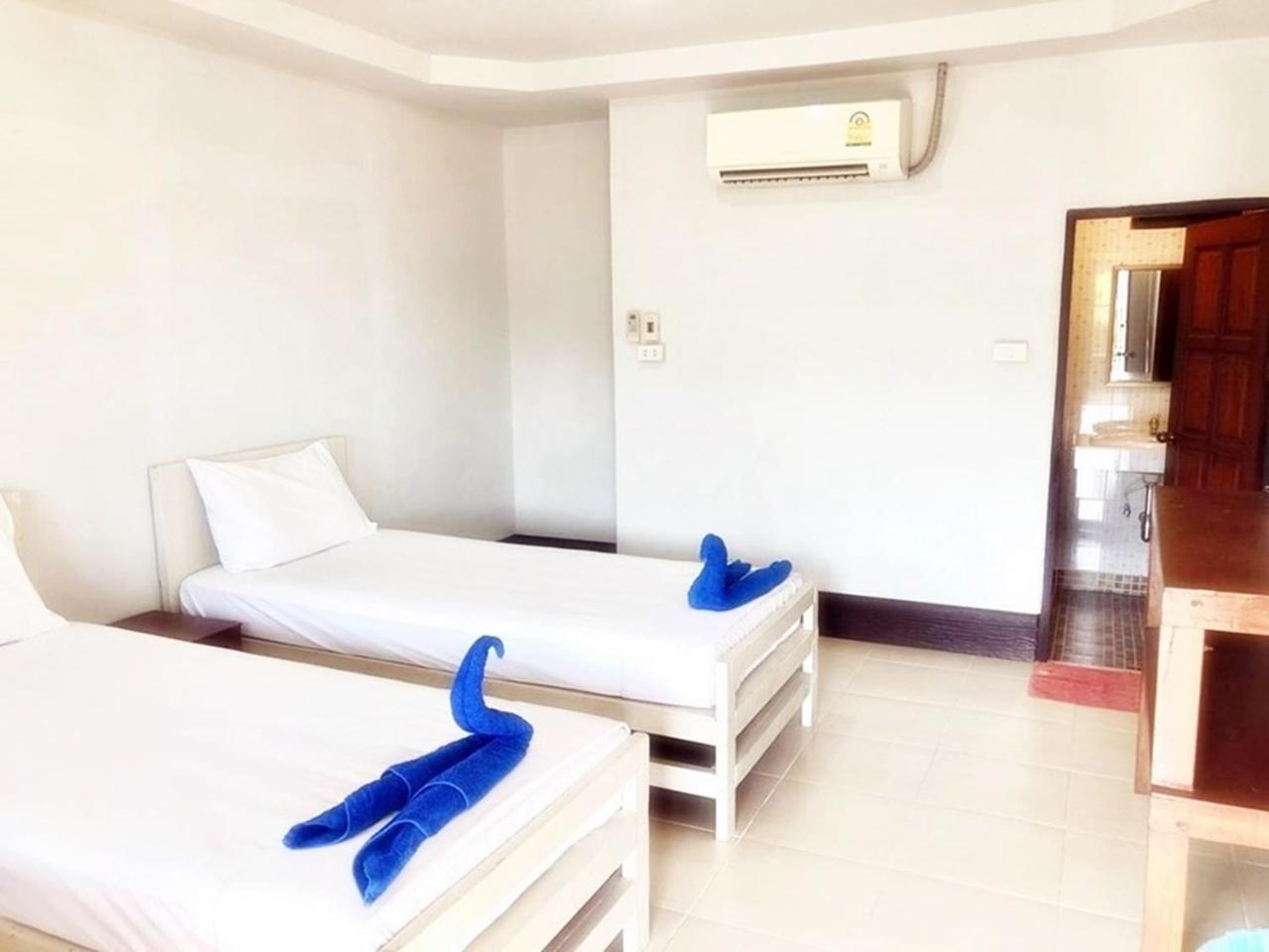 Tapear Resort Phi Phi Islands Exterior photo