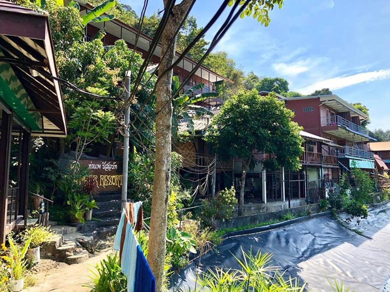 Tapear Resort Phi Phi Islands Exterior photo